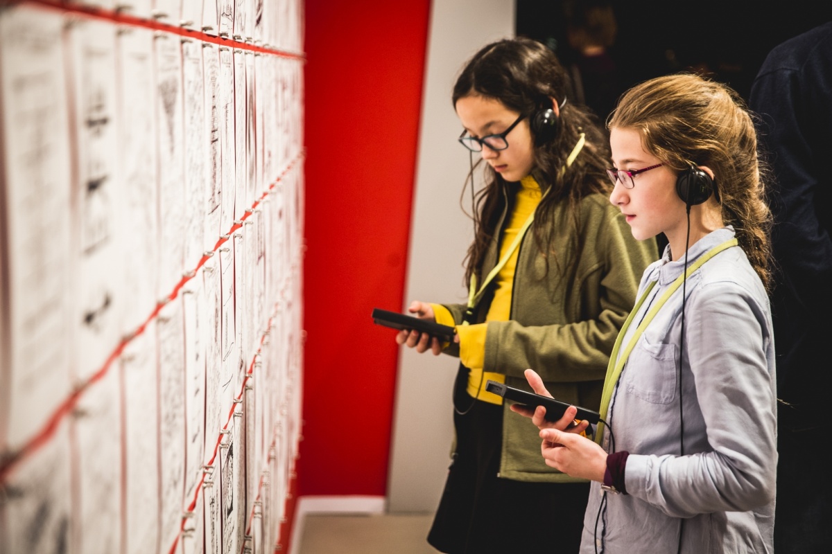 Audiotour met muziek bij CHIHULY