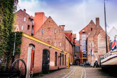 Bij bierproeverij Museum aan de A exterieur Stella Dekker