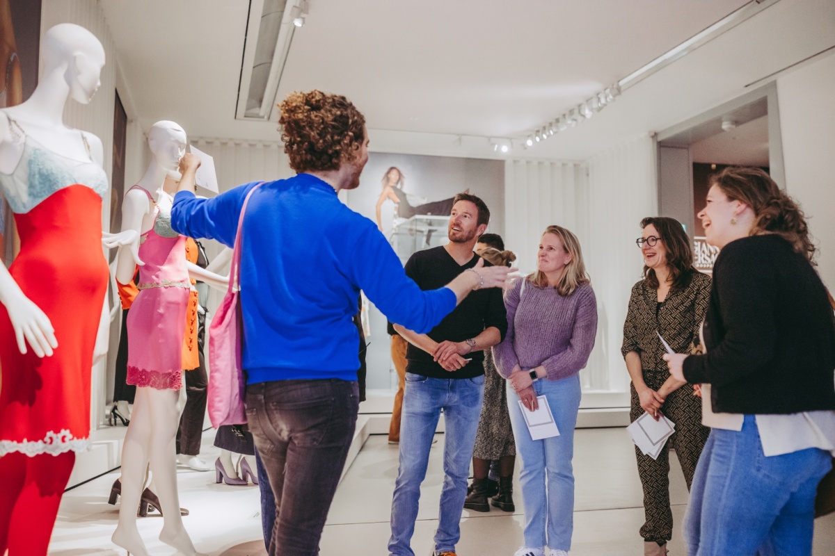 Queertour Gianni Versace Retrospective Stella Dekker Fotografie 22