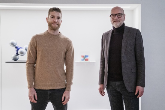 Michael de Leeuw en museumdirecteur Andreas Blühm