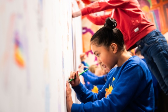 Kinderbiennale opening foto Niels Knelis