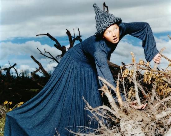 Zomer 1999 presentatie Yohji Yamamoto, Inez van Lamsweerde (fotograaf), Vinoodh Matadin (stylist), Karin Spijker (beeldmanipulator), 1999