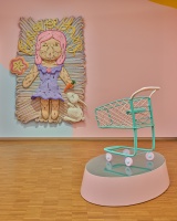 Joana Schneider - Otherworldly, If you know who she is it's time for botox, foto: Pim Top