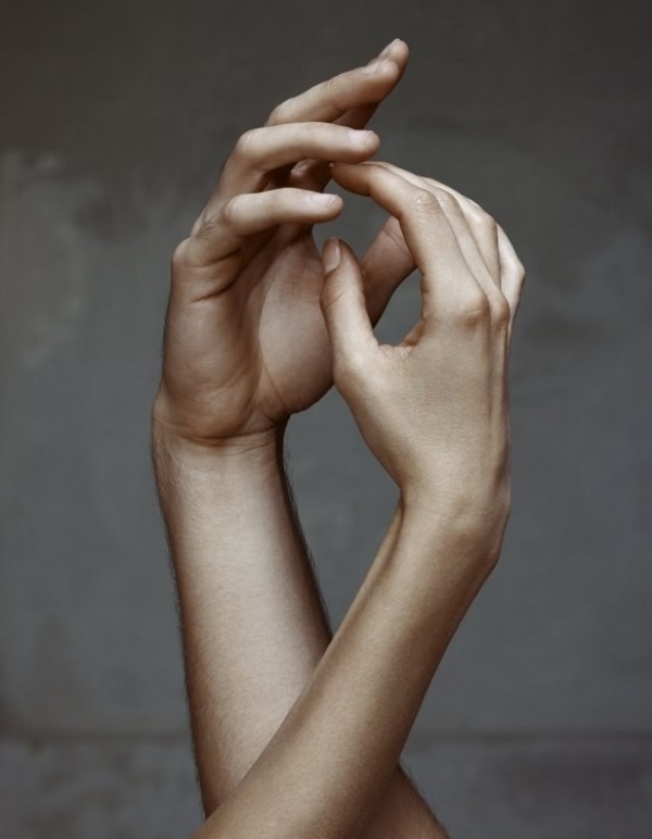 Erwin Olaf, After Rodin, Cathedral, 2016
