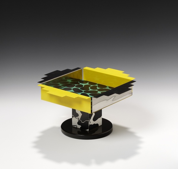 Nathalie Du Pasquier, Fruit Bowl (Objects for the electronic age), fruitschaal, 1983