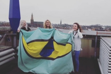 Lynn, Lisa en Jasmijn op de gouden toren.