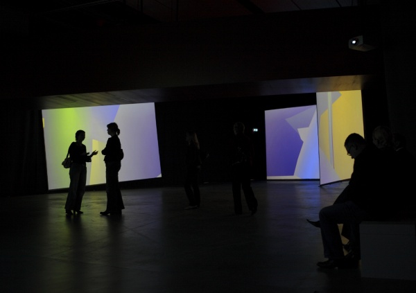 Peter Struycken, Dynamisch kleurbeeld bij compositie …explosante-fixe… (1971-1993) van Pierre Boulez, 2004-2007, Coop Himmelb(l)aupaviljoen Groninger Museum