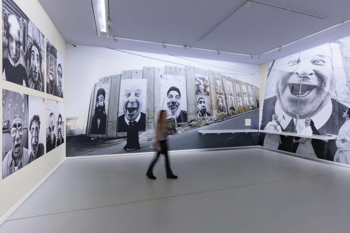 JR: Chronicles, foto door Heinz Aebi