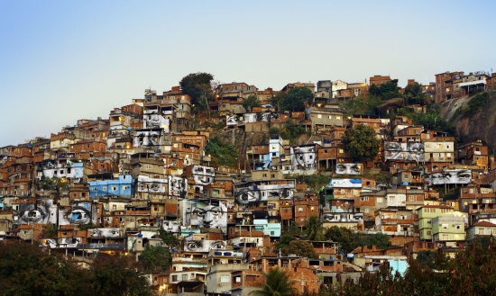 28 Millimètres, Women Are Heroes, Action dans la Favela Morro da Providencia Favela de Jour Rio de Janeiro, 2008