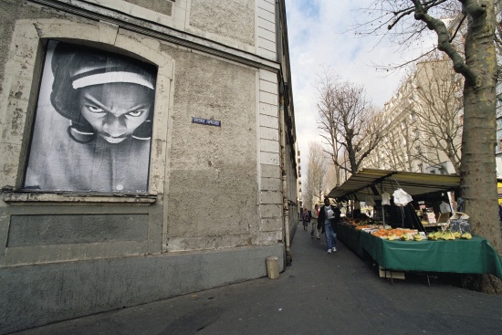 28 Millimeters Portrait dune generation Byron Paris 20ème arrondissement 2004
