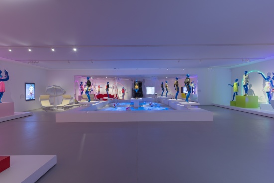 Zaal 5: Italo pop - Gianni Versace Retrospective