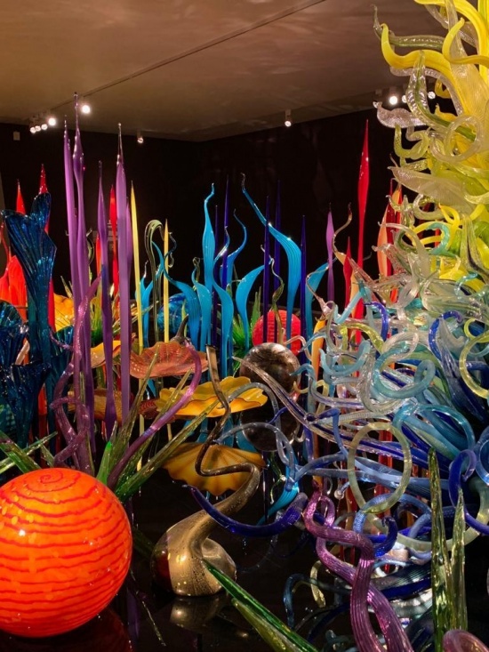 CHIHULY