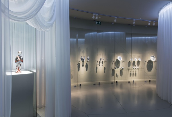 Zerbrechliches Gut. Eine Ehrbezeugung für Minke A. de Visser, Starck Pavillon, Groninger Museum, 2015