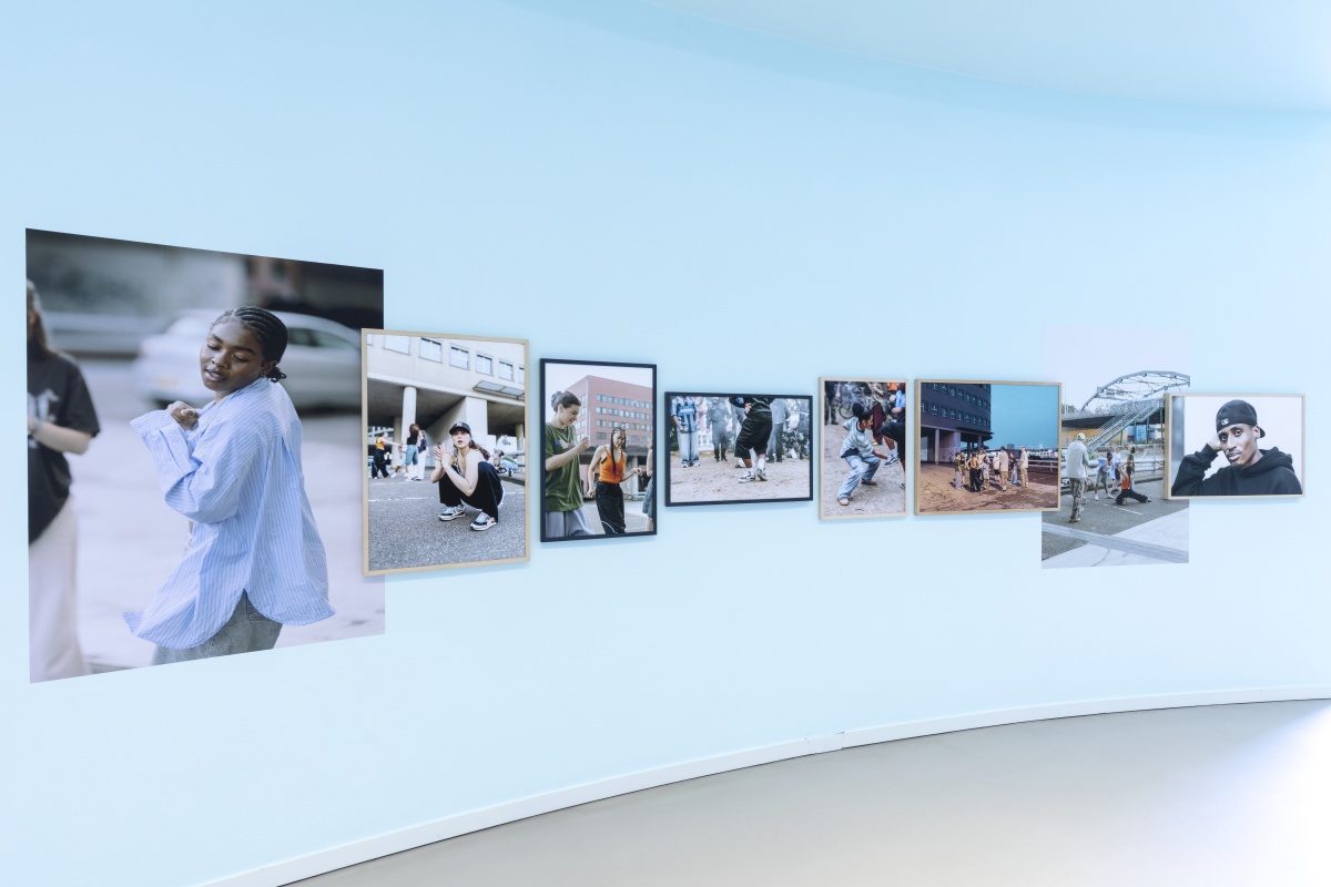 Dans zonder muren, 2025 foto Heinz Aebi